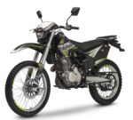 Trailmaster T5 250 Dual Sport Dirt Bike, 5-Speed Manual, Digital Dashboard, license plate light