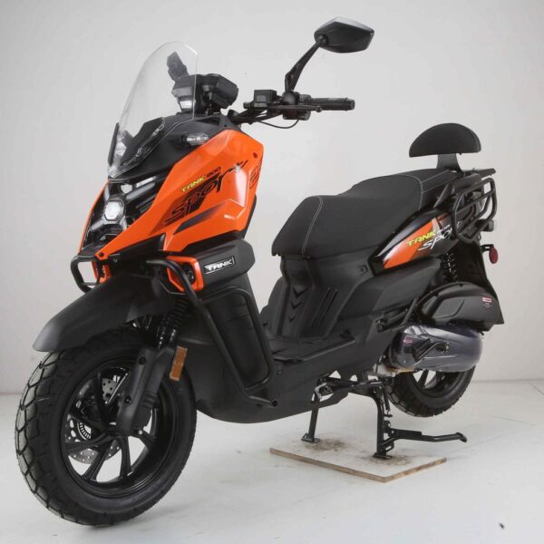 Vitacci Tank Sport 200 EFI Street-Legal Scooter, 168cc GY6 4-Stroke, CVT Automatic, Air-Cooled, 31.49” Seat Height
